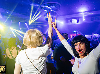 DIE DRESDNER Ü40 PARTY